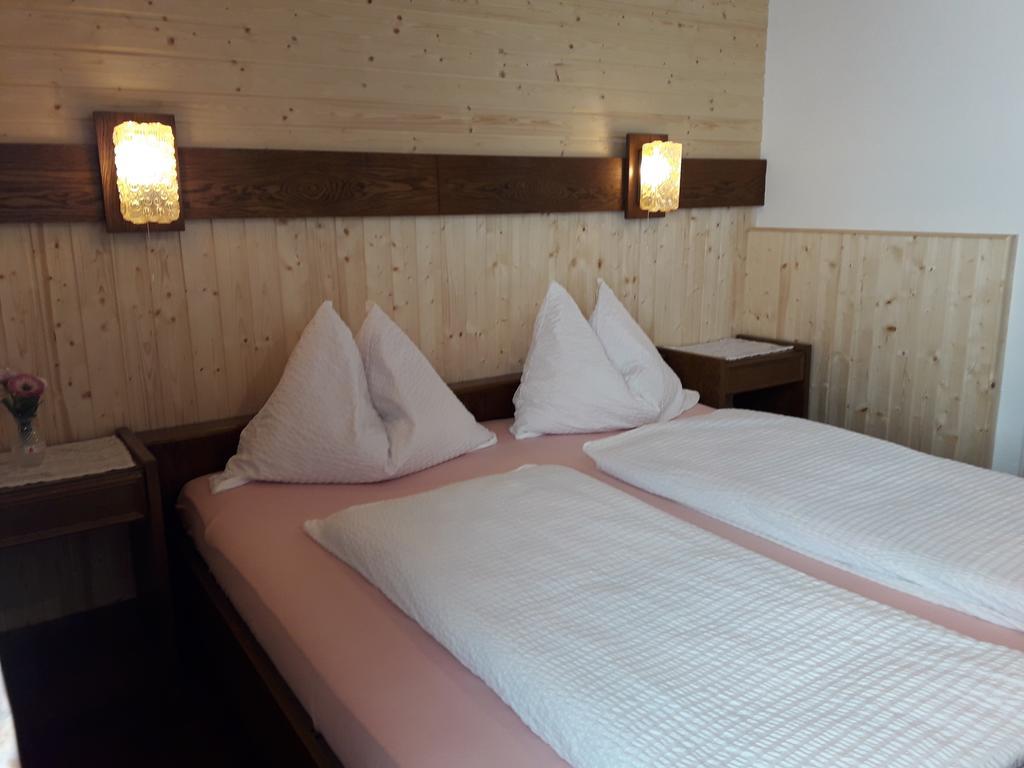 Ferienpension Garni Hubert Rigelnik Sankt Kanzian am Klopeiner See Exterior foto